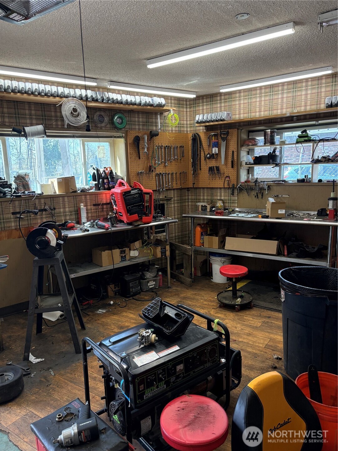 2423 NW Harrison Ave NW, Olympia, WA 98502