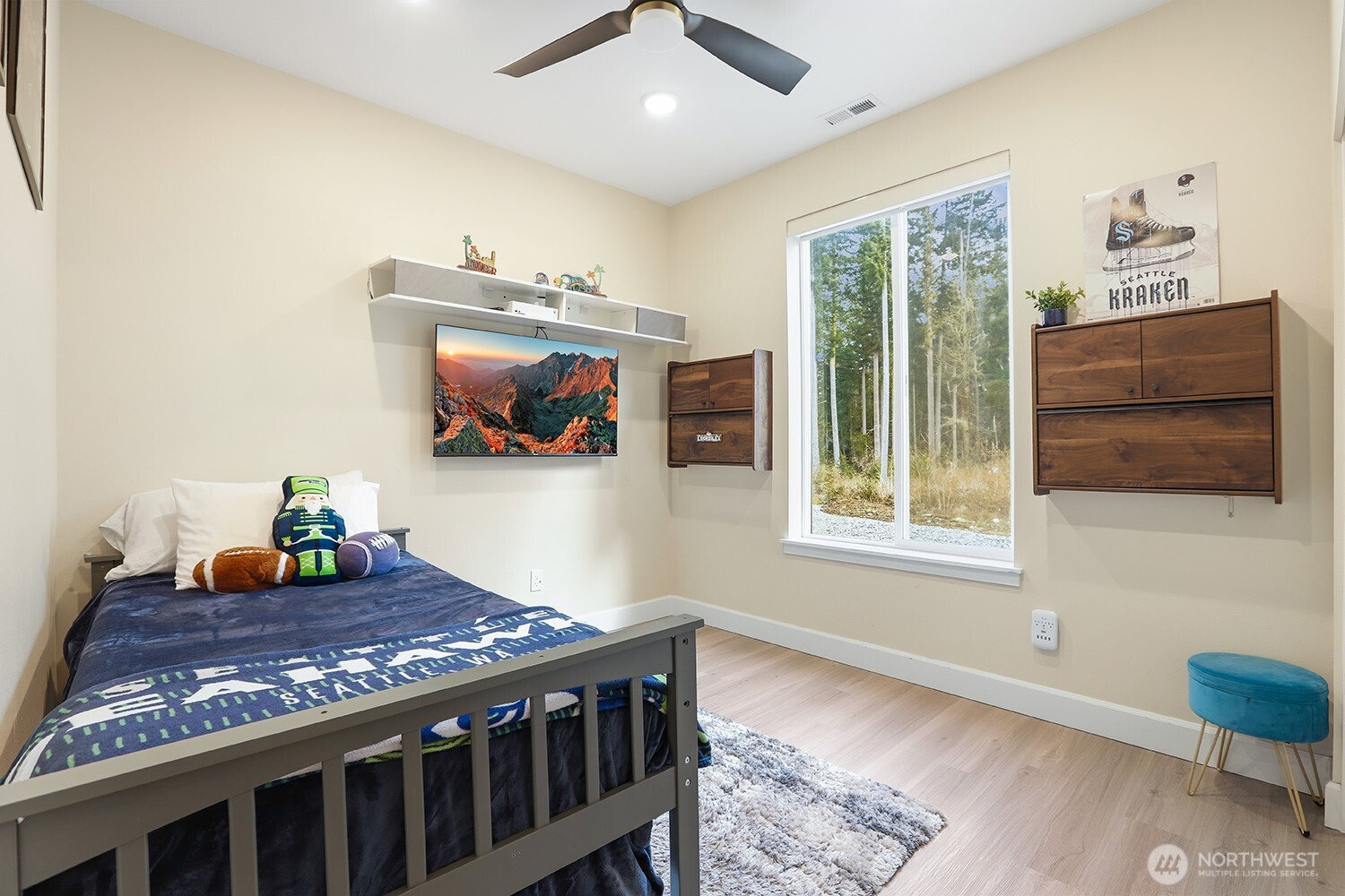 3237 Hilberg , Clinton, WA 98236