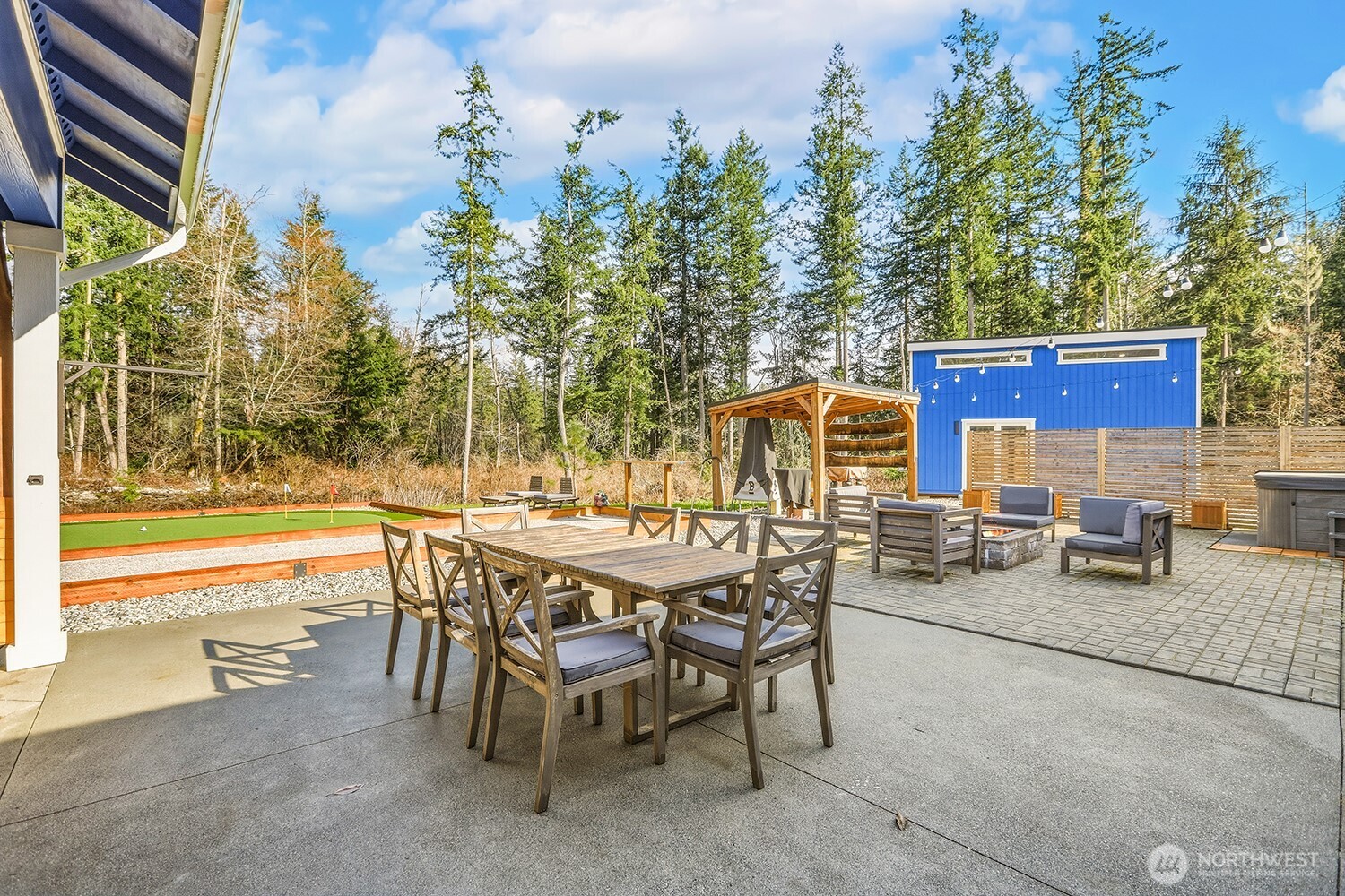 3237 Hilberg , Clinton, WA 98236
