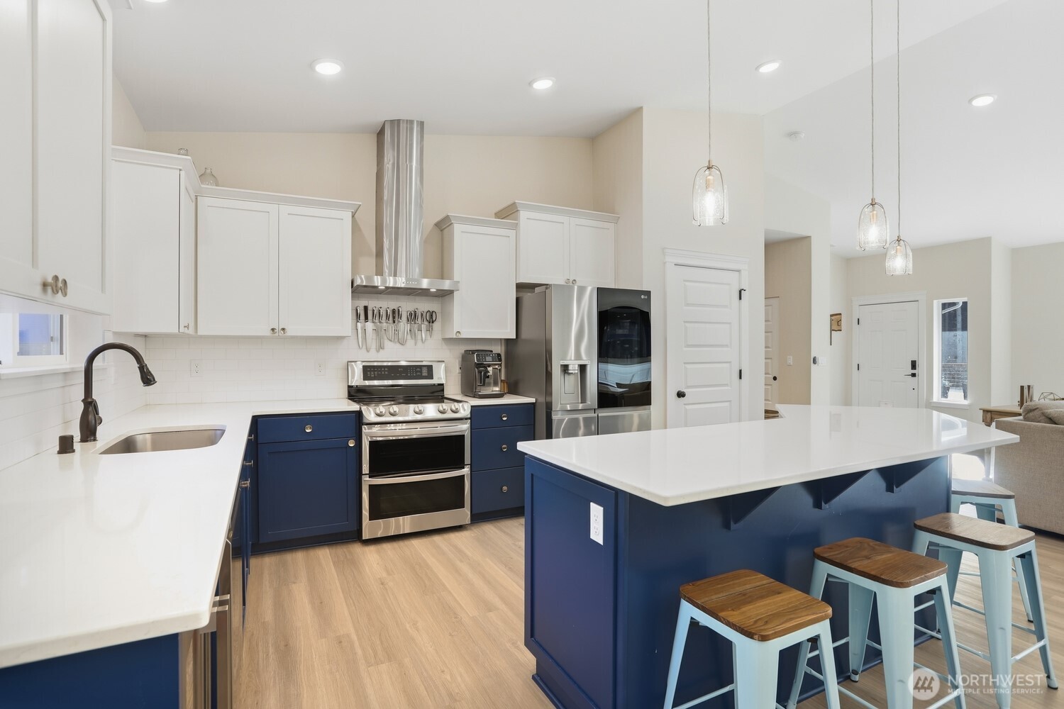 3237 Hilberg , Clinton, WA 98236