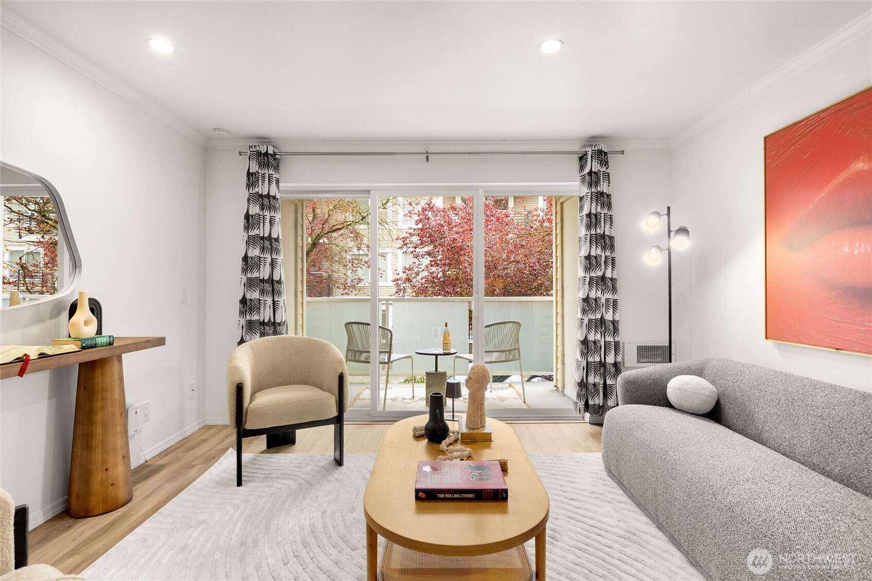 2250 NW 58th Street #302, Seattle, WA 98107