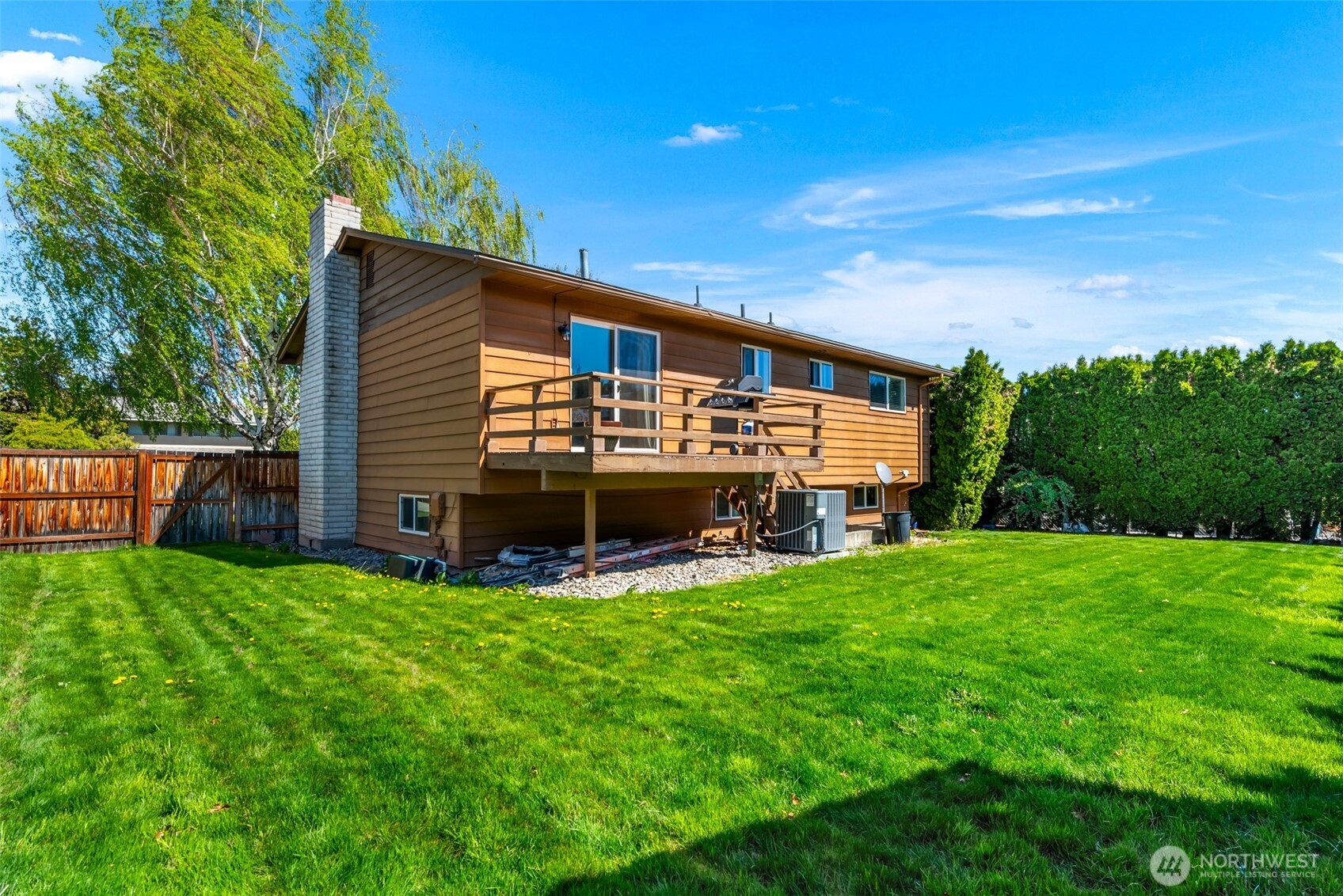 1517 4th Street , Wenatchee, WA 98801