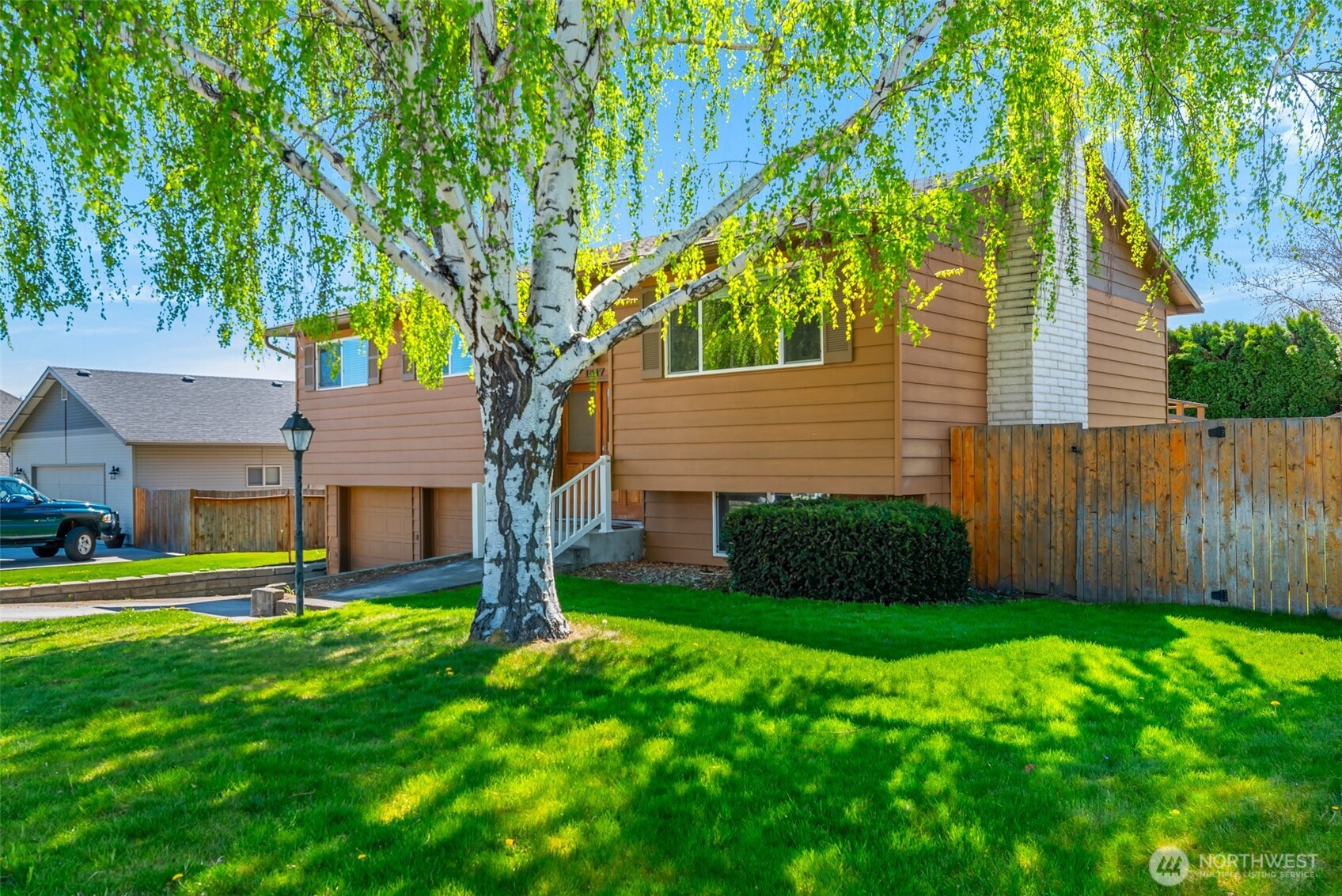1517 4th Street , Wenatchee, WA 98801