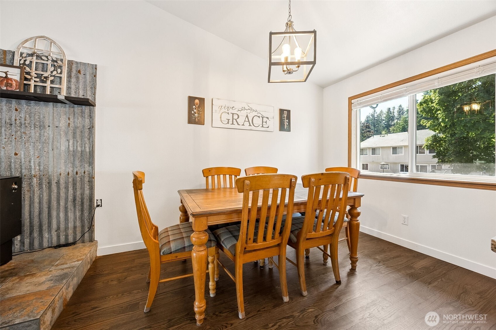 306 Maple Drive N, Eatonville, WA 98328