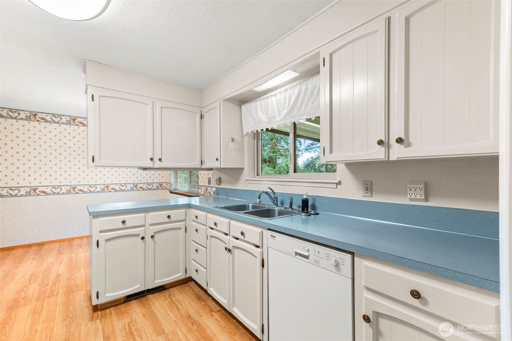 10514 90th Avenue SW, Lakewood, WA 98498