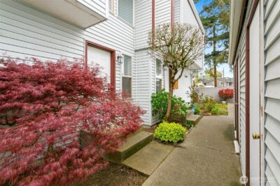 708 6th Avenue S #E104, Kent, WA 98032 - Photo 17