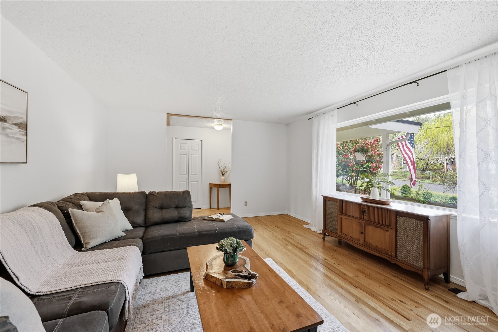 12870 NW Overland Trail , Bremerton, WA 98312