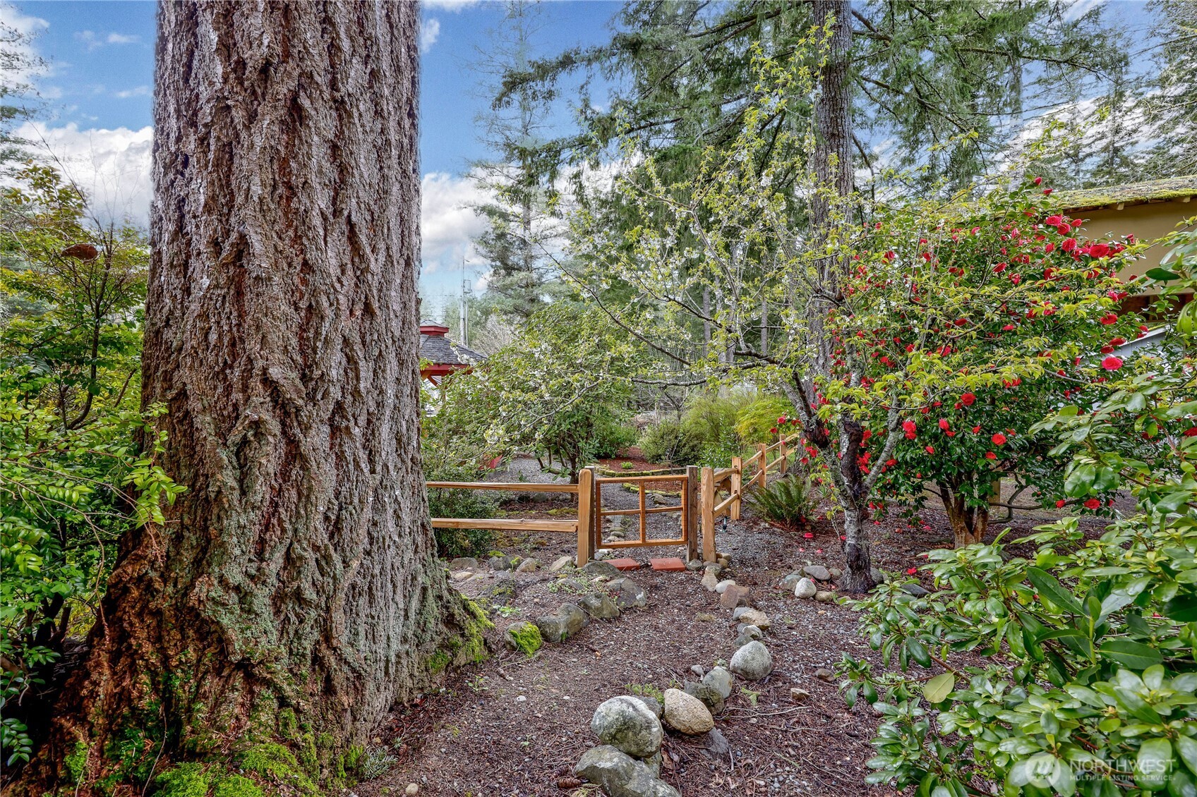 12870 NW Overland Trail , Bremerton, WA 98312