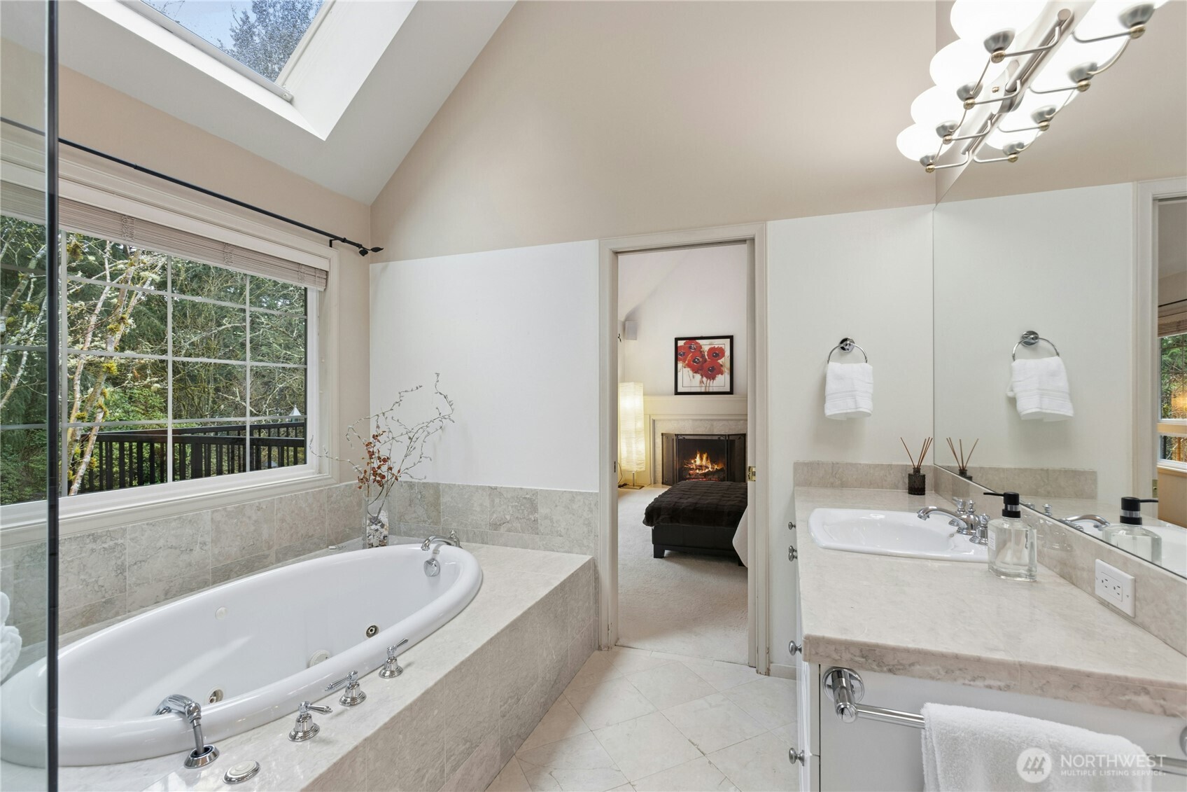 3530 140th Avenue NE, Bellevue, WA 98005