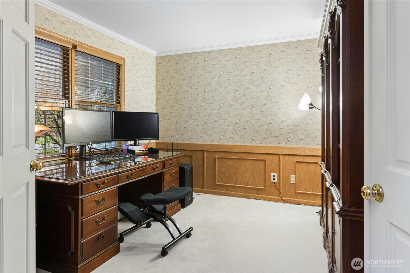 3530 140th Avenue NE, Bellevue, WA 98005