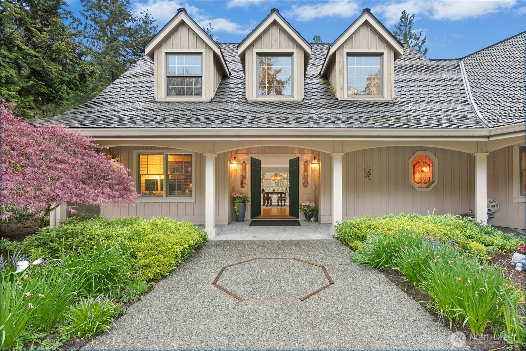 3530 140th Avenue NE, Bellevue, WA 98005