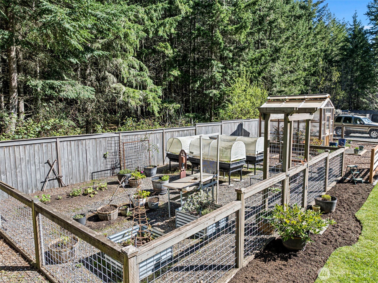 1412 11th Lane , Fox Island, WA 98333