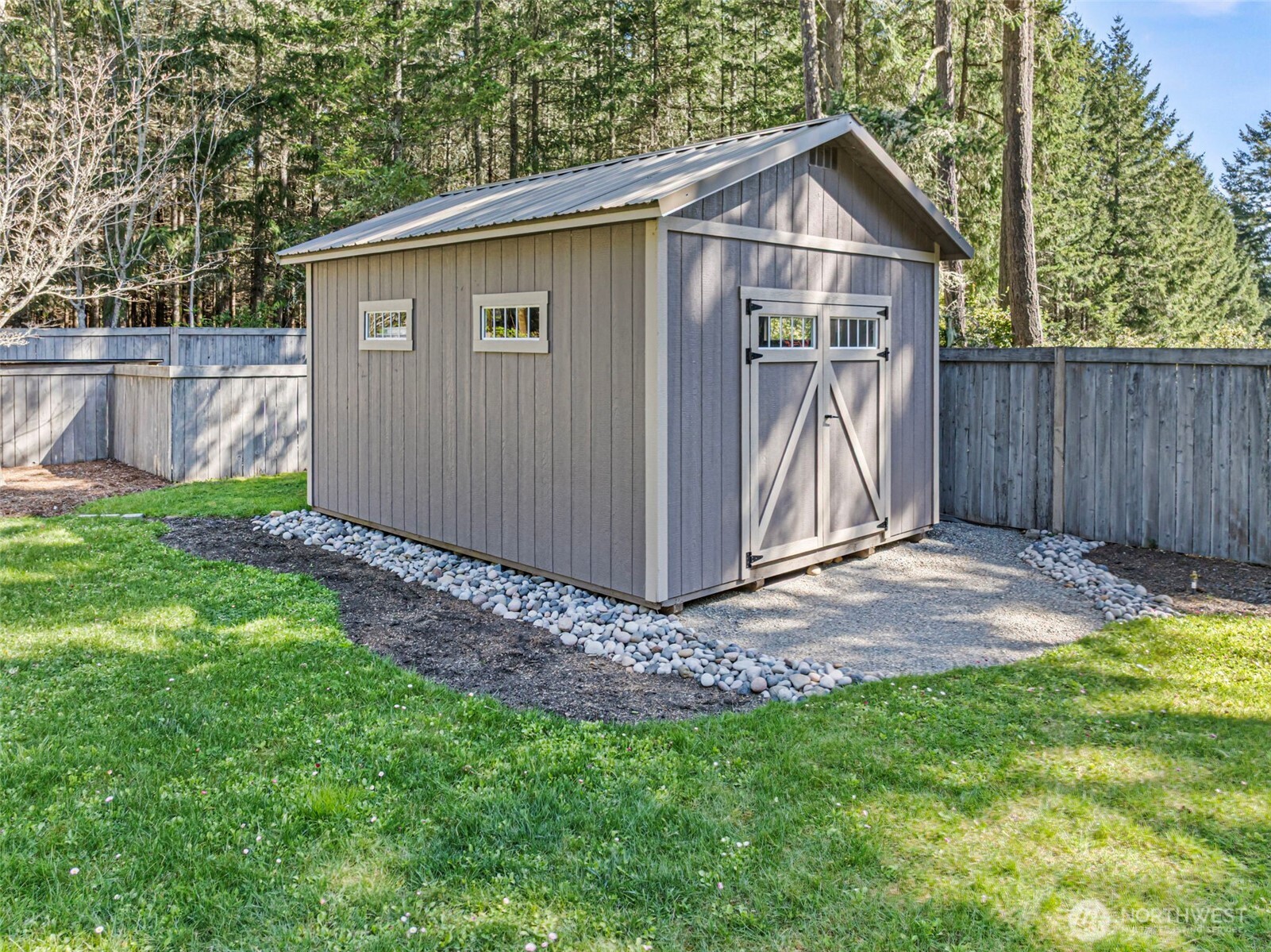 1412 11th Lane , Fox Island, WA 98333