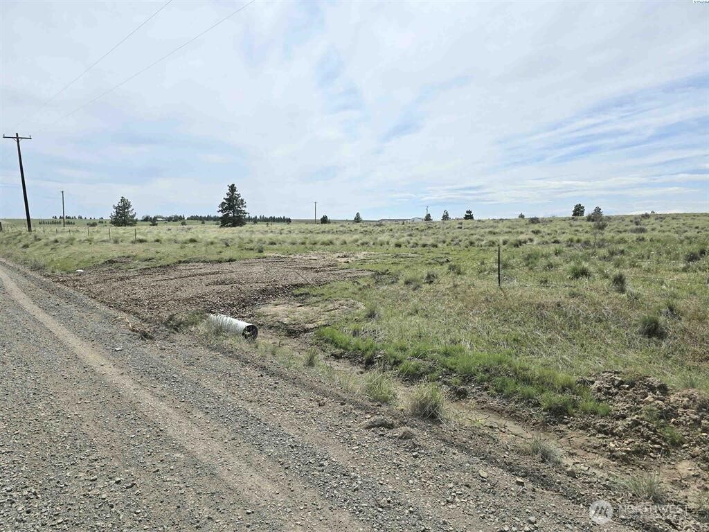 149 Middle Rd , Bickleton, WA 99322