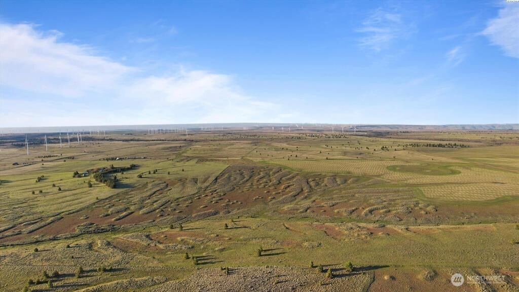 149 Middle Rd , Bickleton, WA 99322