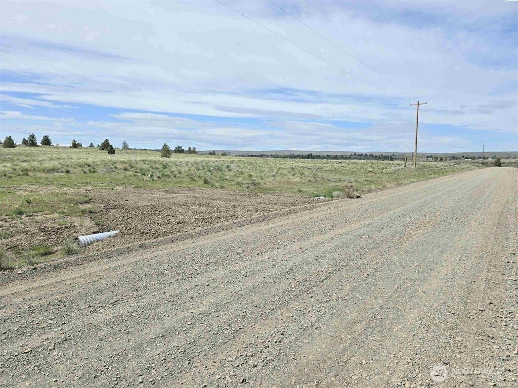 149 Middle Rd , Bickleton, WA 99322