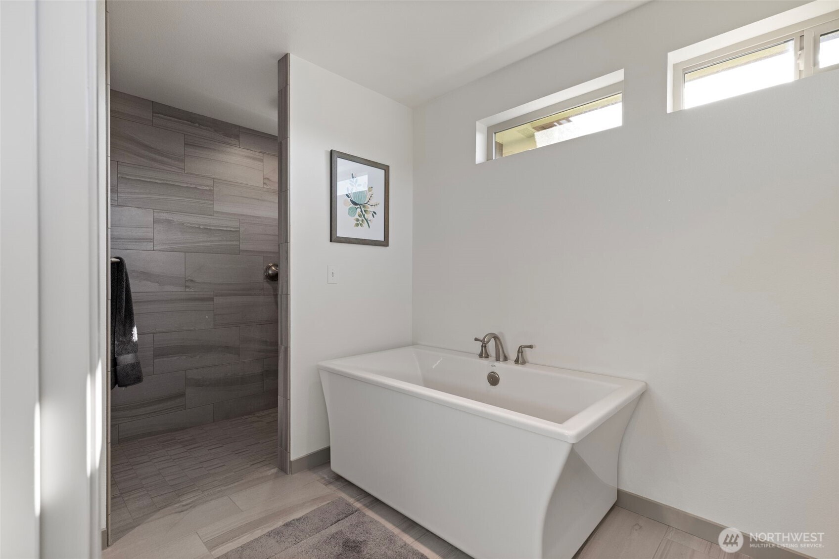 22922 Belvedere Place NE, Kingston, WA 98346