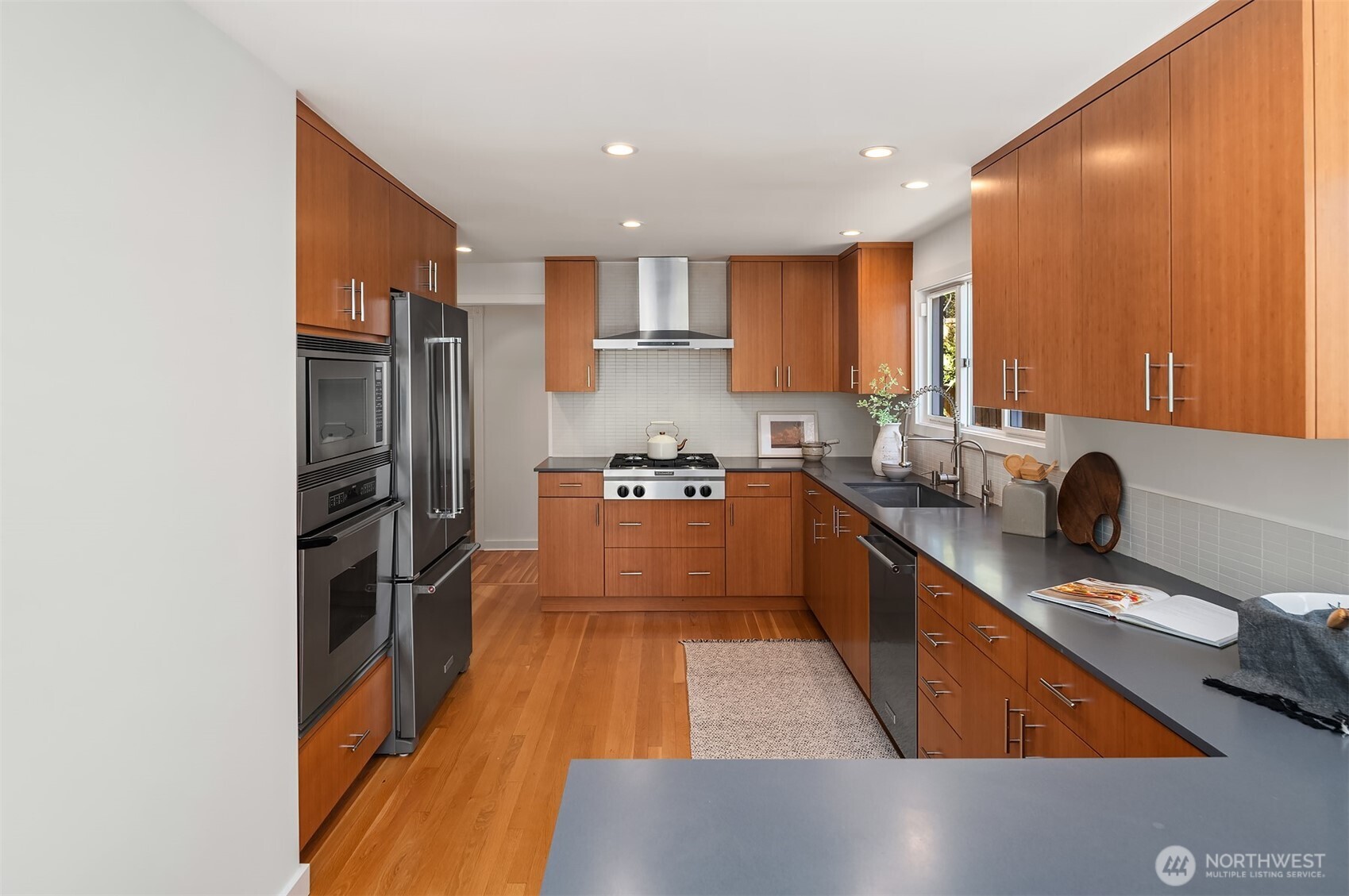 1030 Washington Place E, Seattle, WA 98112