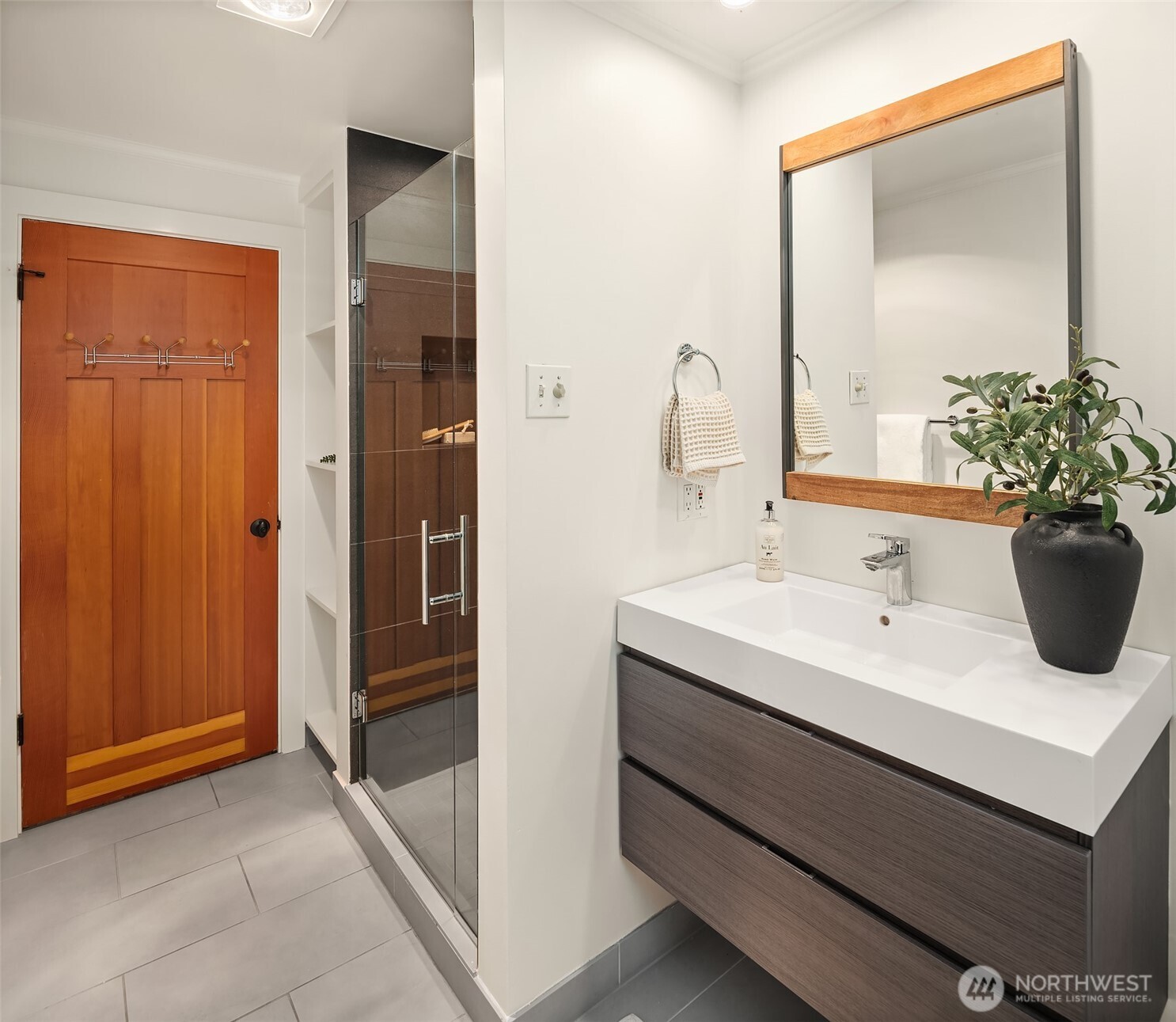 1030 Washington Place E, Seattle, WA 98112
