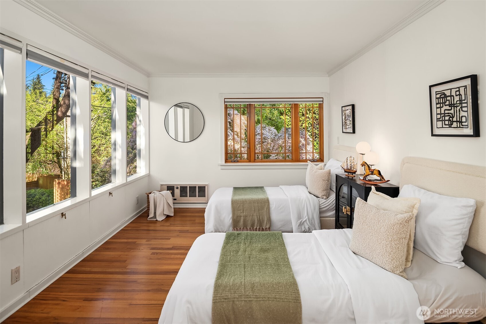 1030 Washington Place E, Seattle, WA 98112