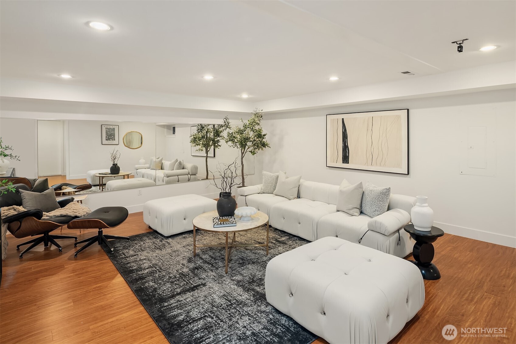 1030 Washington Place E, Seattle, WA 98112