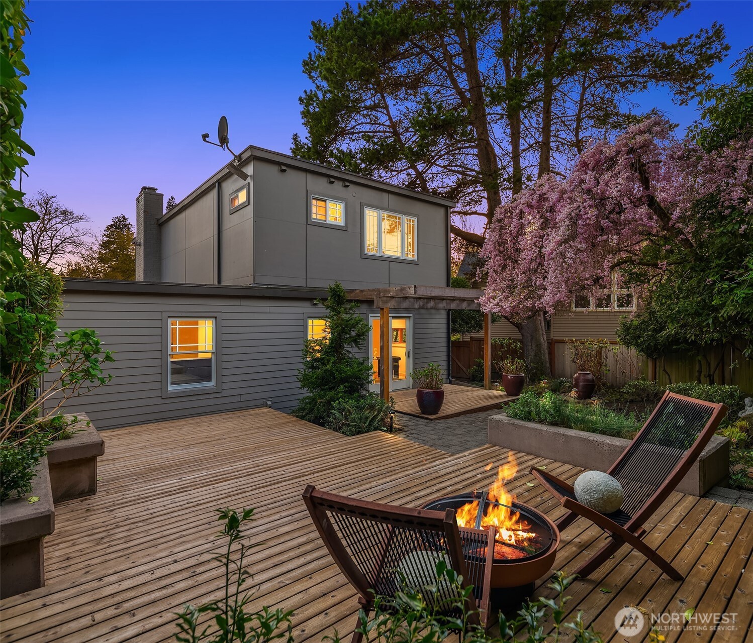1030 Washington Place E, Seattle, WA 98112