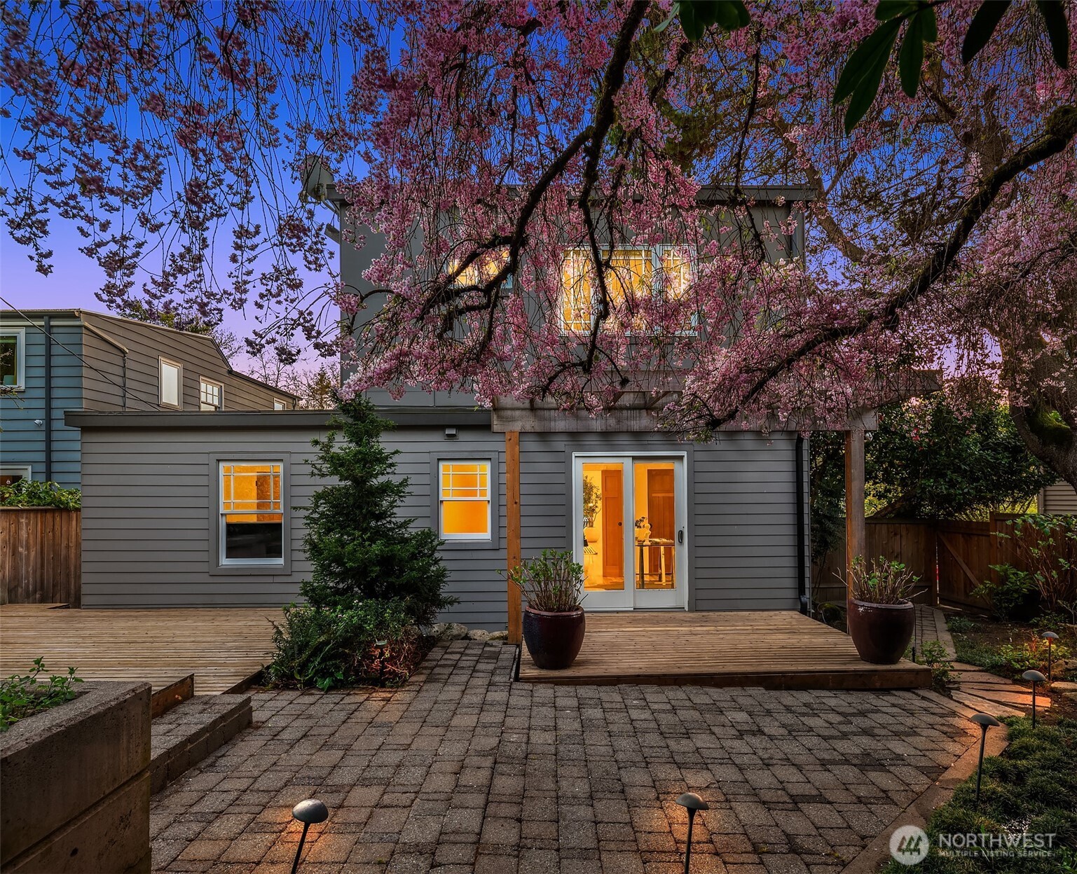 1030 Washington Place E, Seattle, WA 98112