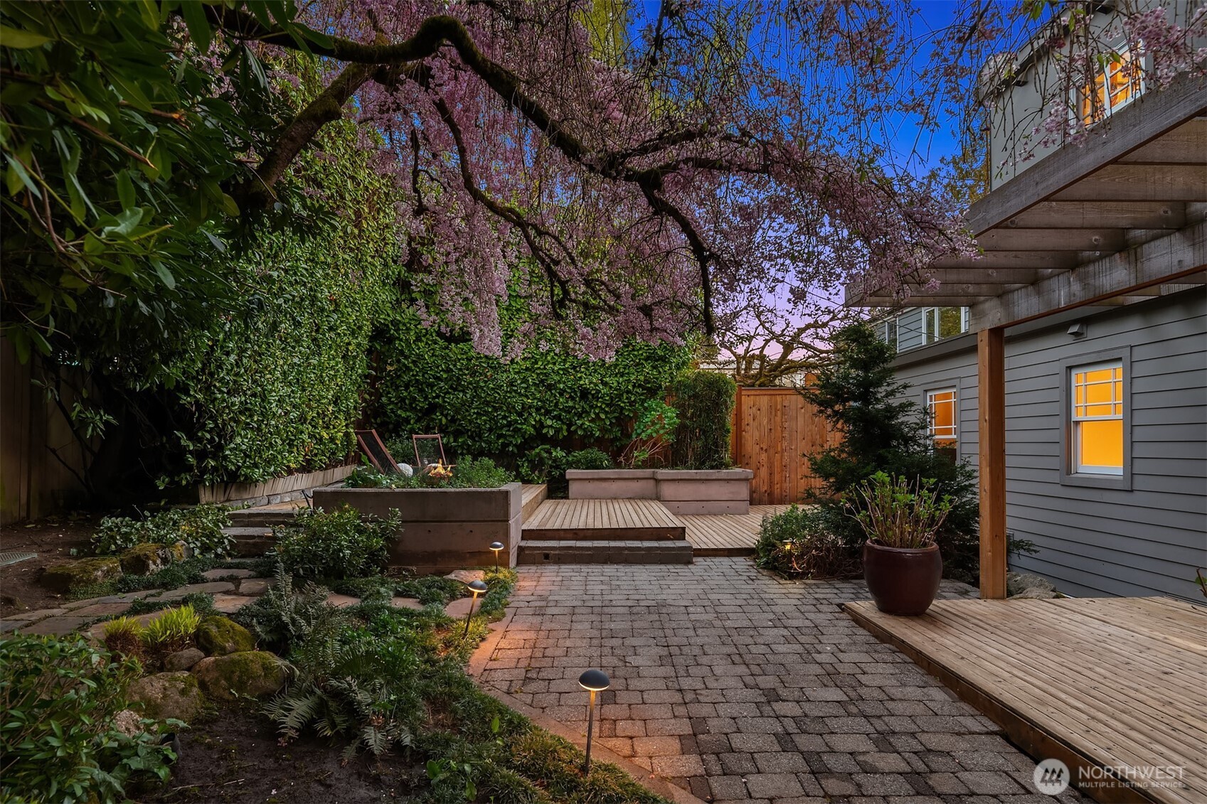 1030 Washington Place E, Seattle, WA 98112