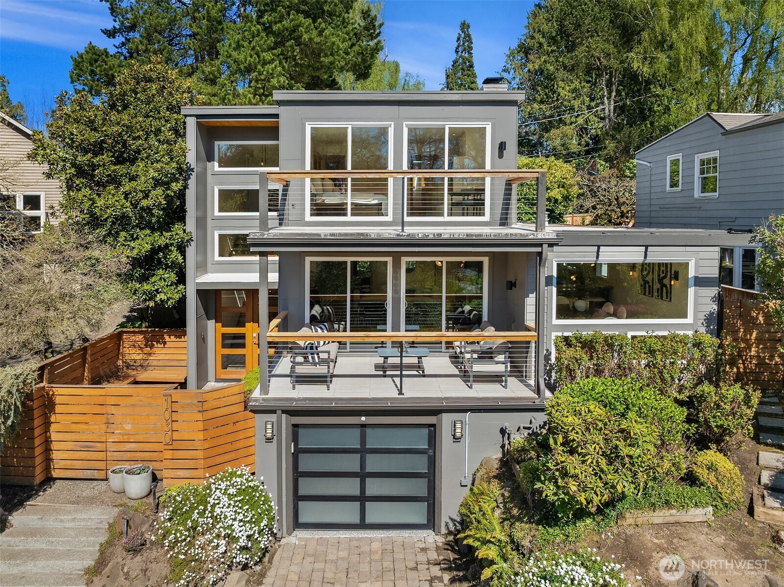 1030 Washington Place E, Seattle, WA 98112