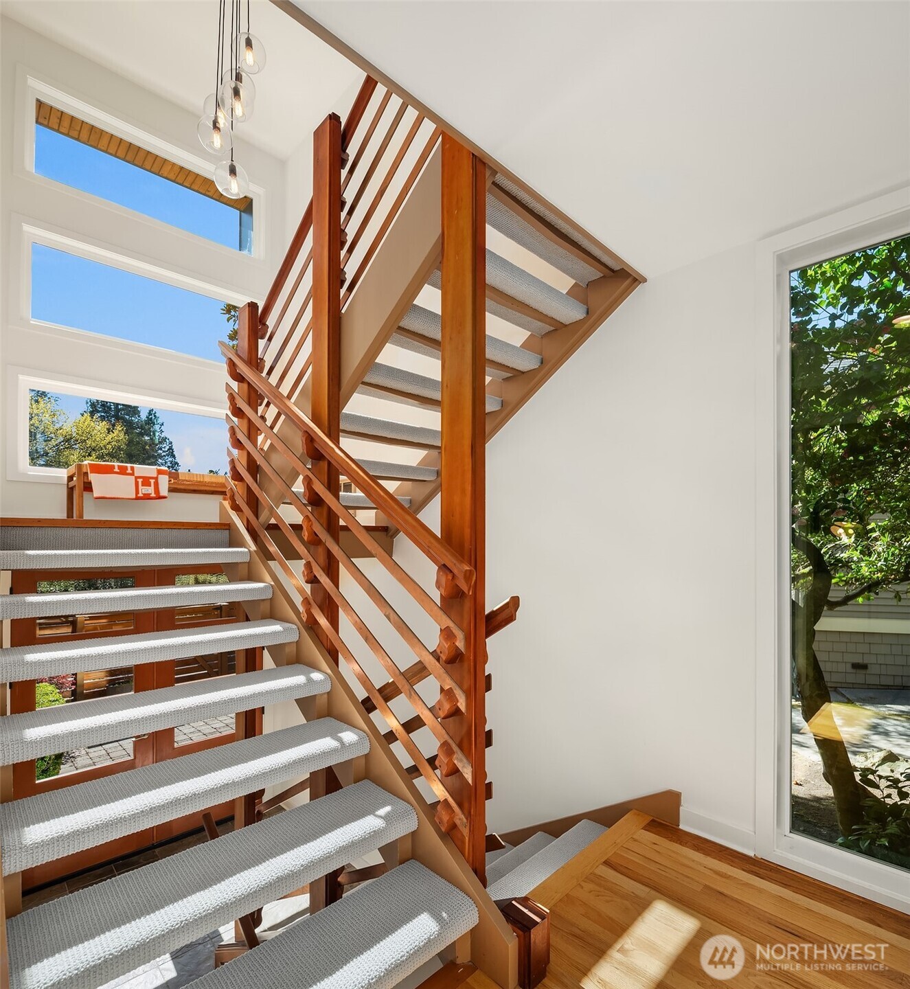 1030 Washington Place E, Seattle, WA 98112