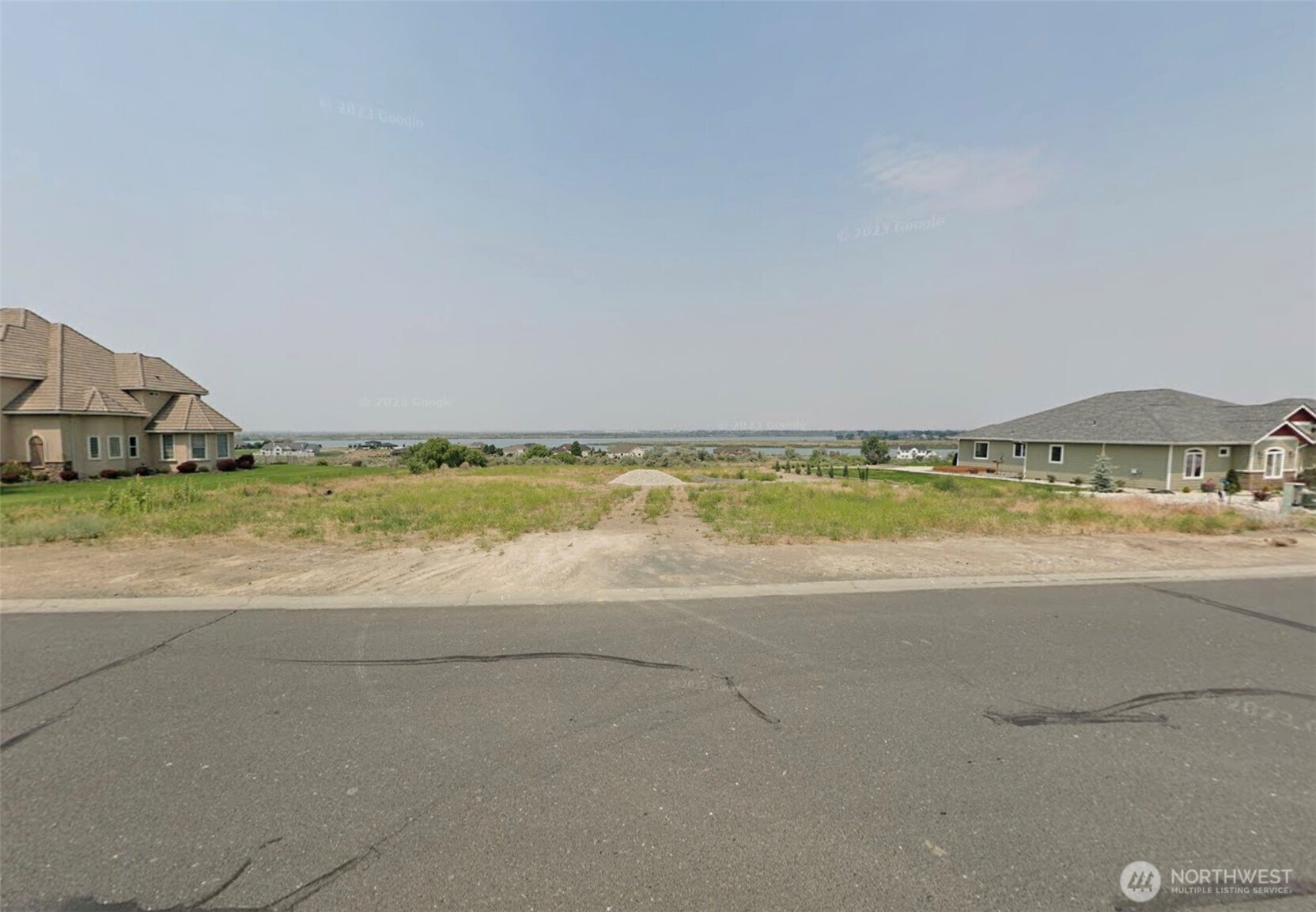 8266 Dune Lake Road , Moses Lake, WA 98837