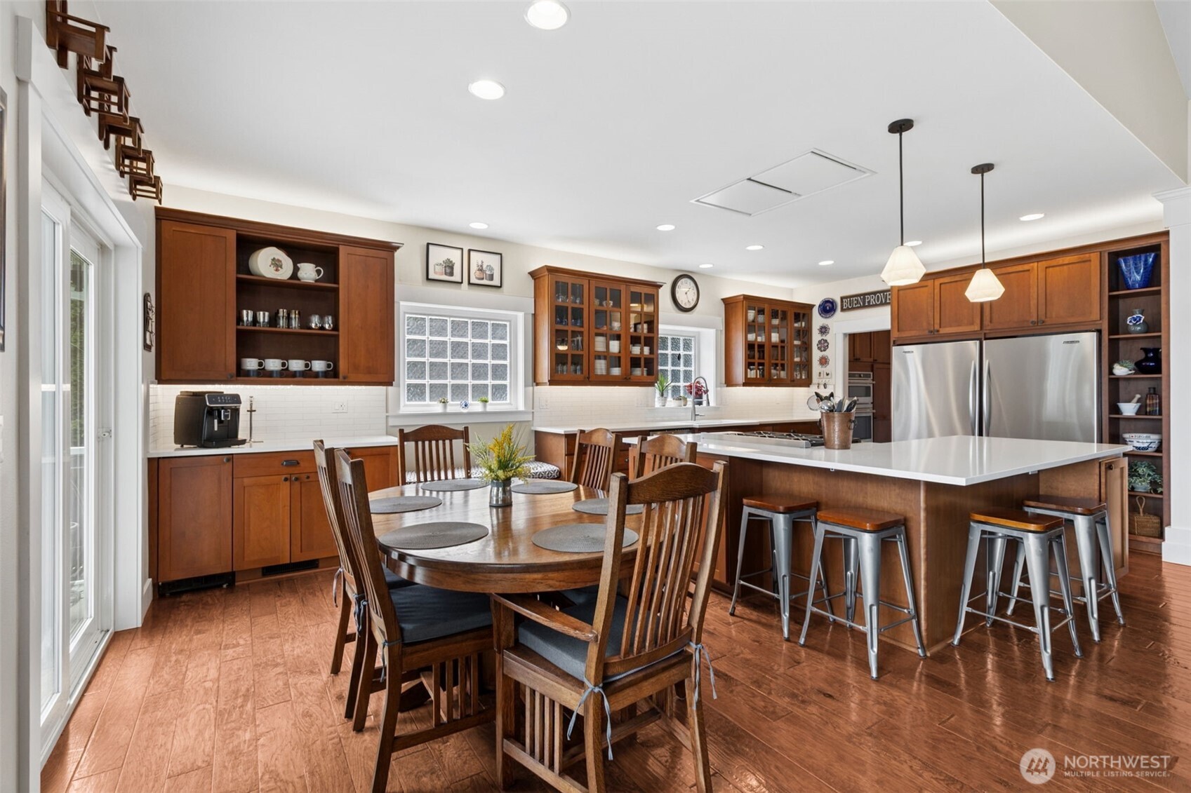 4022 Long Lake Drive SE, Lacey, WA 98503