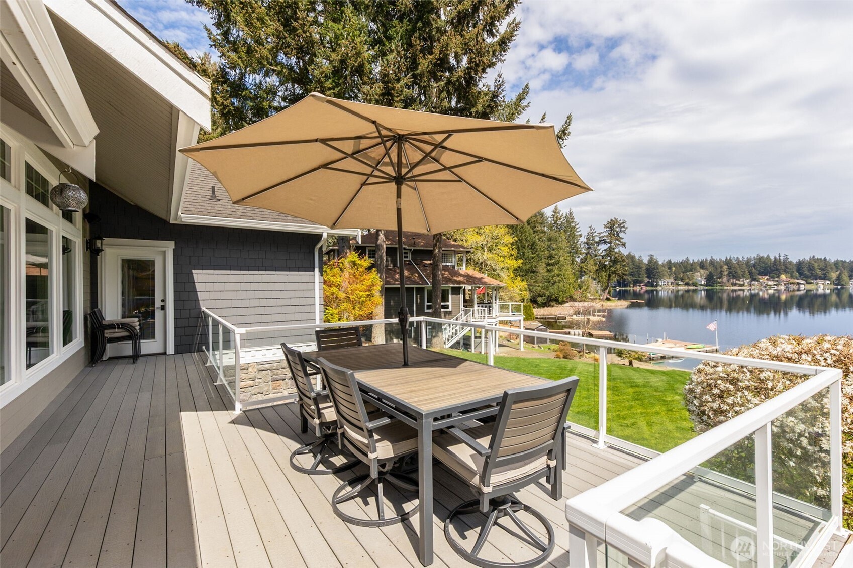 4022 Long Lake Drive SE, Lacey, WA 98503