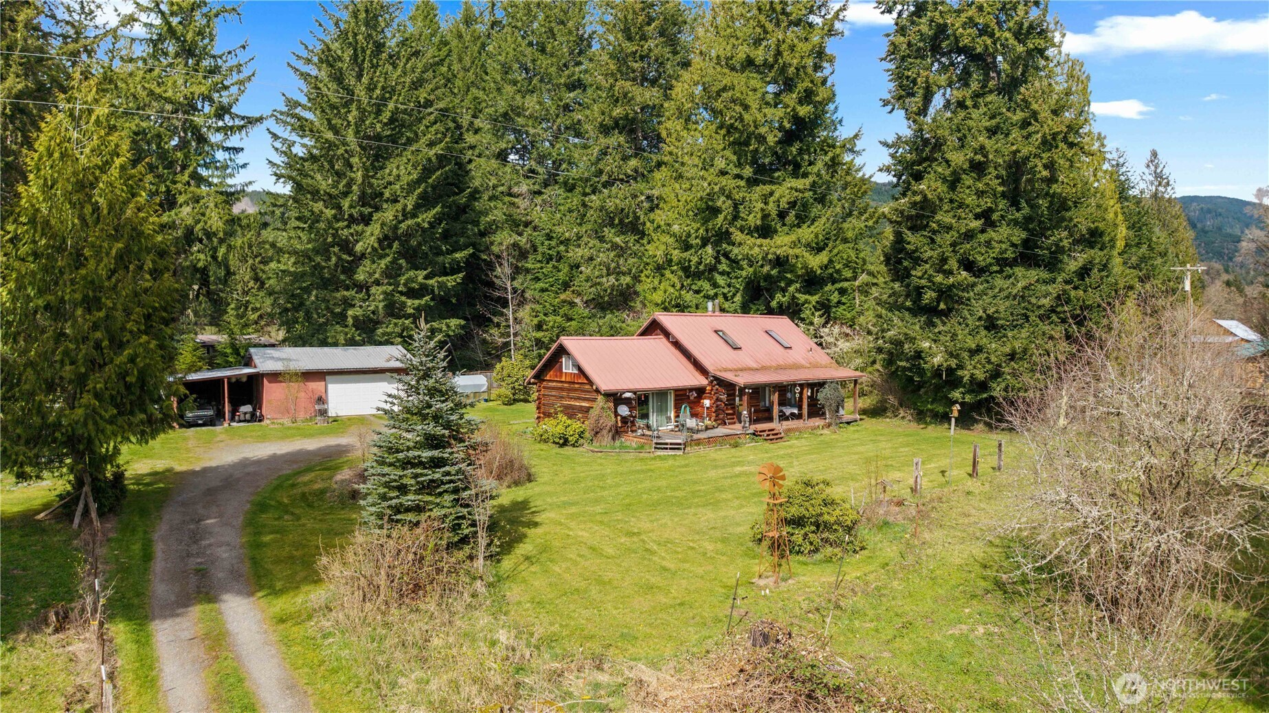 54715 278th Avenue E, Ashford, WA 98304