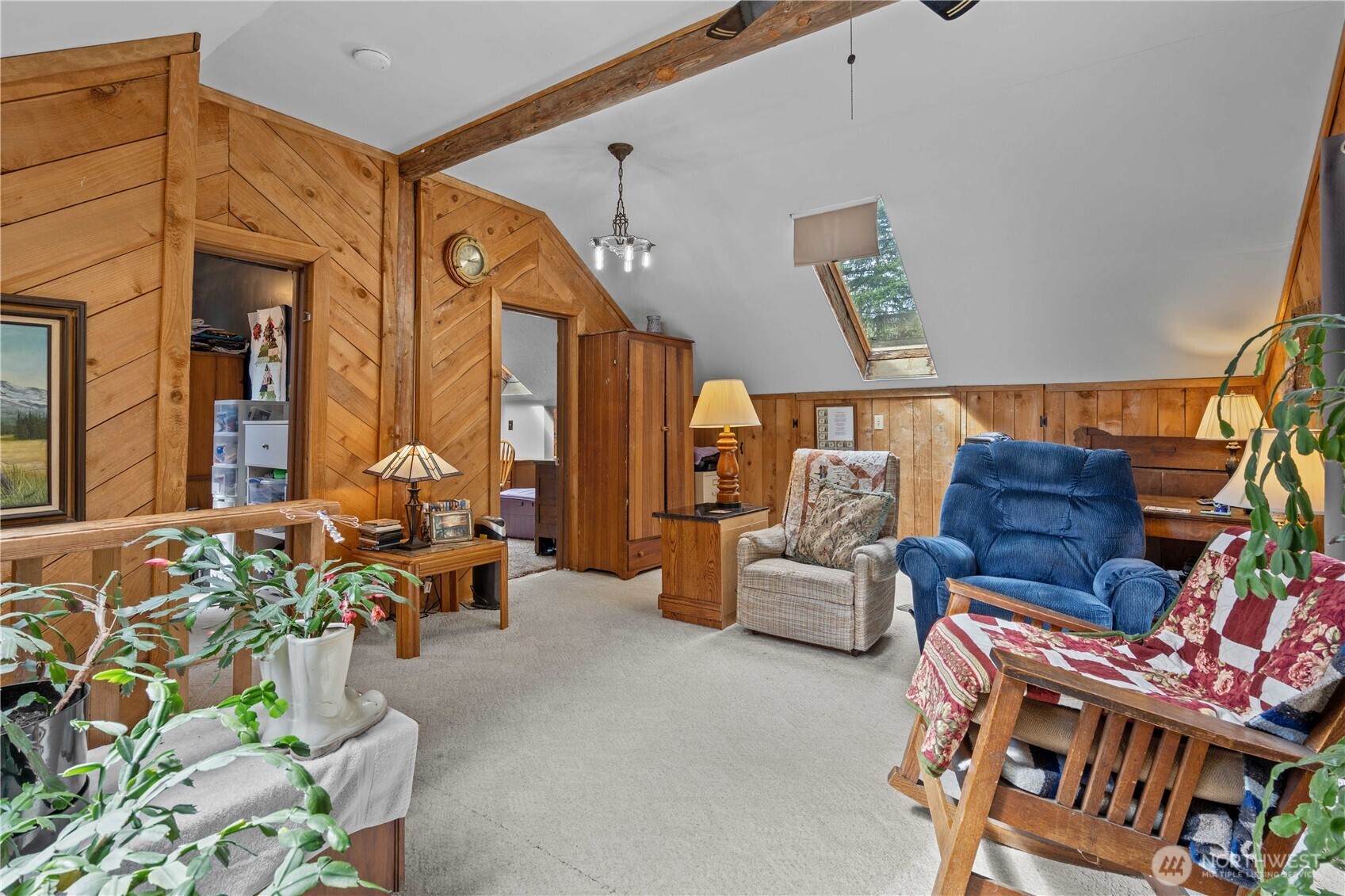 54715 278th Avenue E, Ashford, WA 98304
