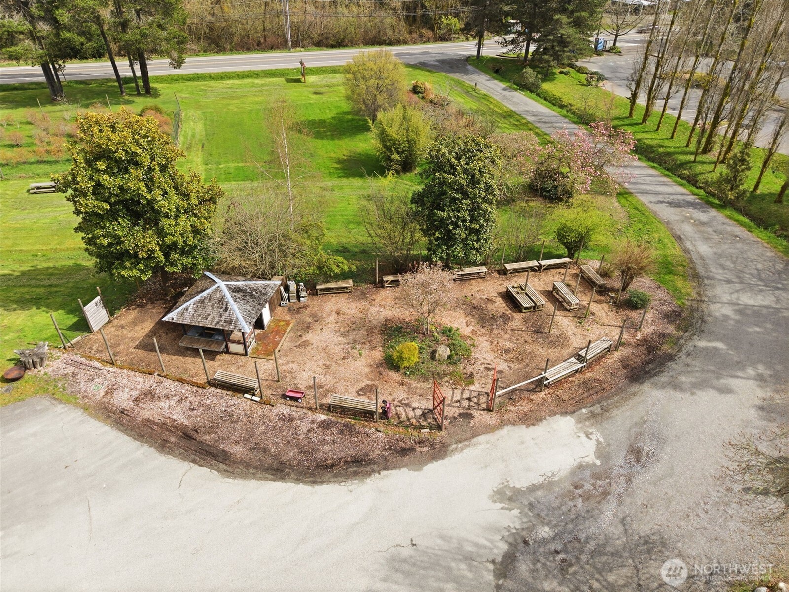 20211 Vashon Highway SW, Vashon, WA 98070