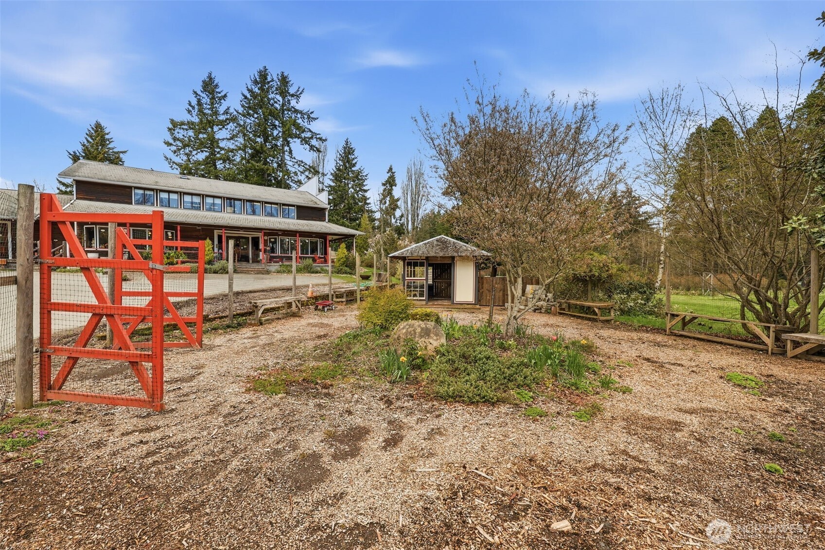 20211 Vashon Highway SW, Vashon, WA 98070