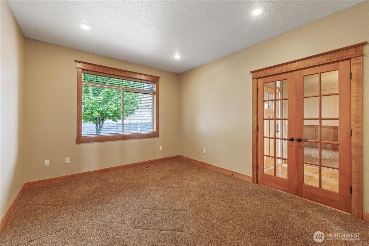 10321 N Navaho Drive , Spokane, WA 99208