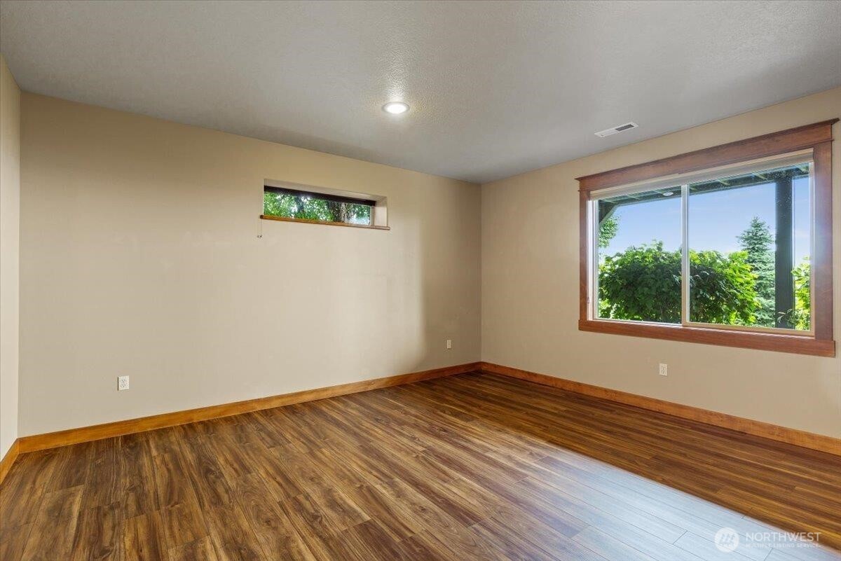 10321 N Navaho Drive , Spokane, WA 99208