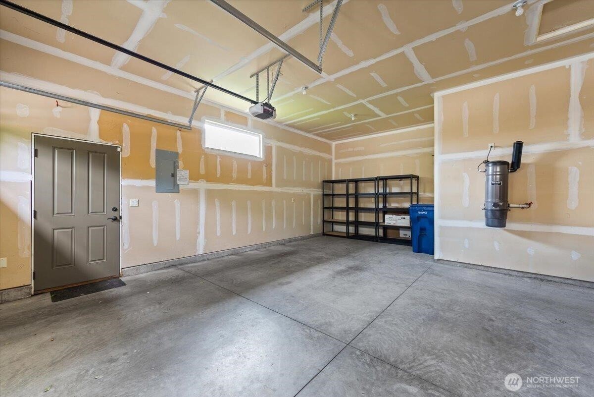 10321 N Navaho Drive , Spokane, WA 99208