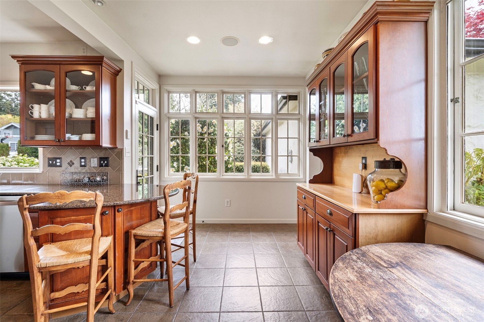 659 Alta Vista Place , Fircrest, WA 98466