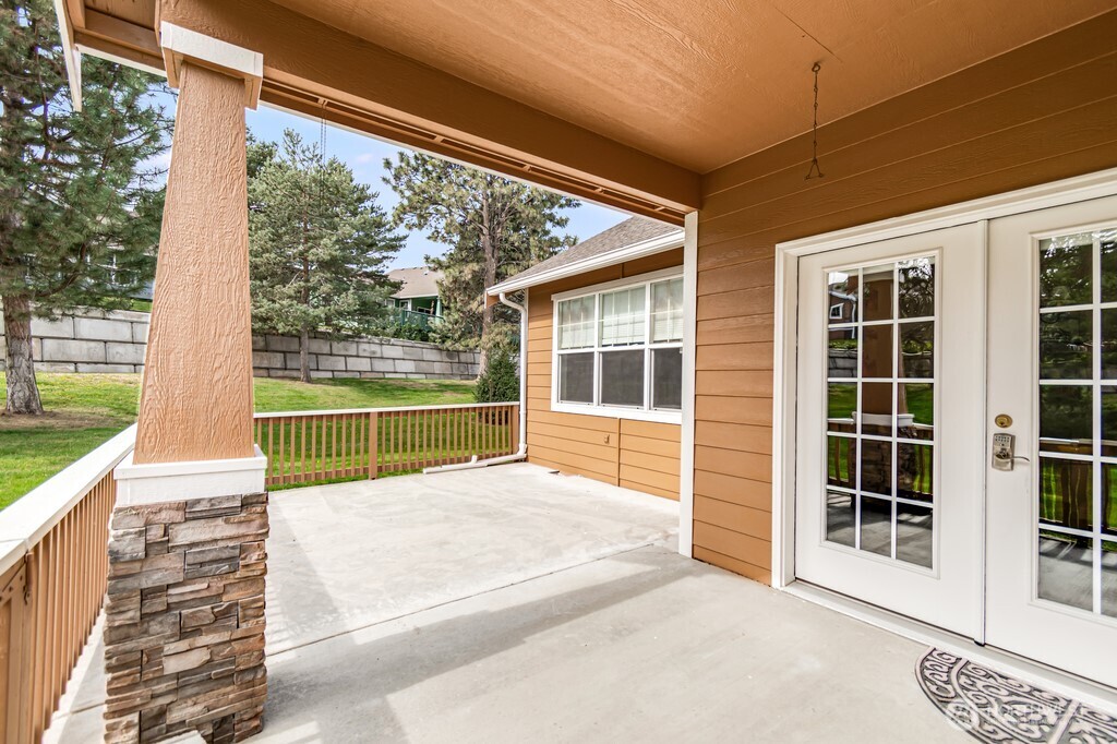 7617 W 20th Avenue , Kennewick, WA 99338