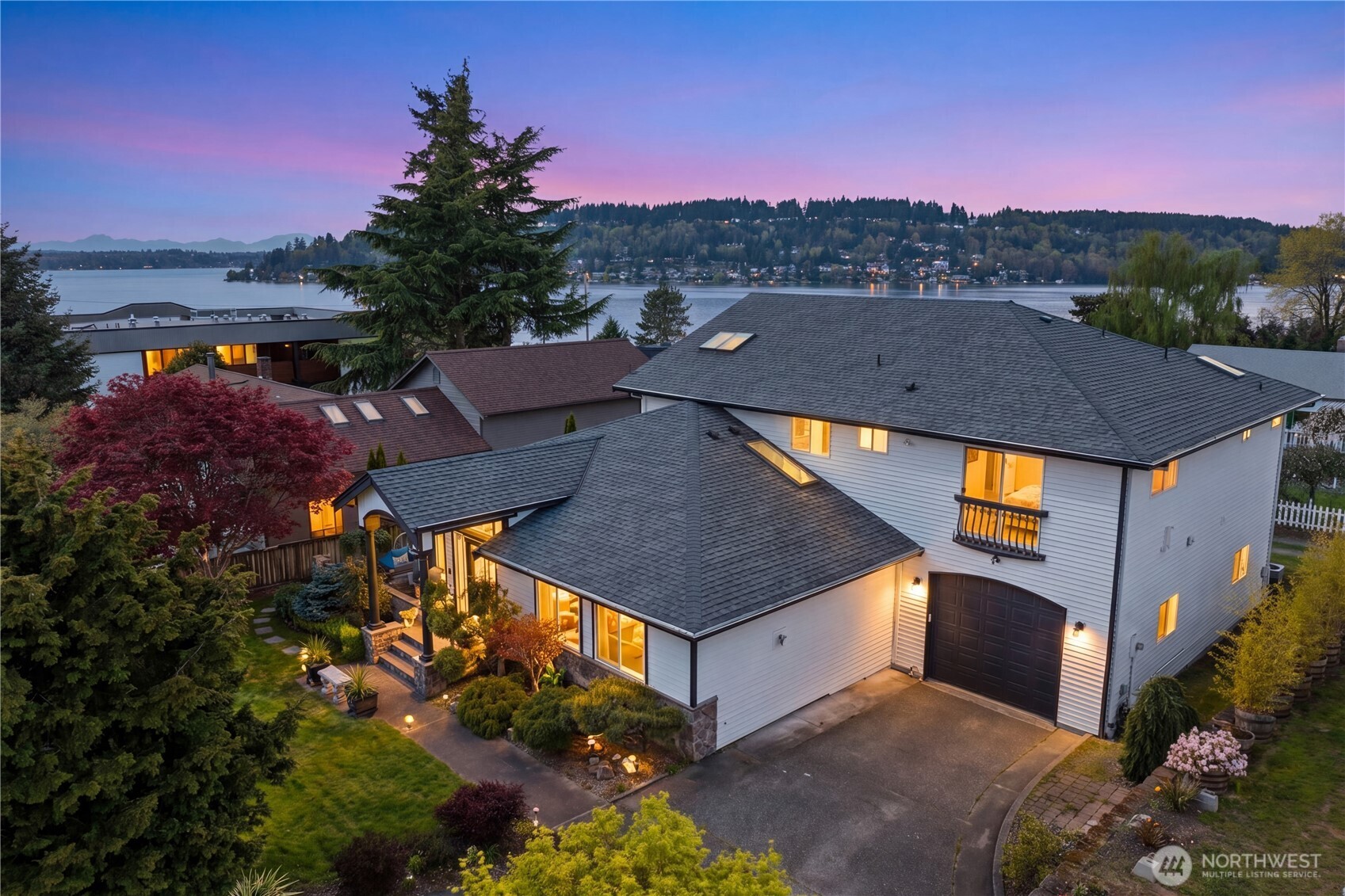 814 N 32nd Street , Renton, WA 98056