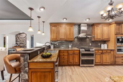 814 N 32nd Street , Renton, WA 98056 - Photo 9