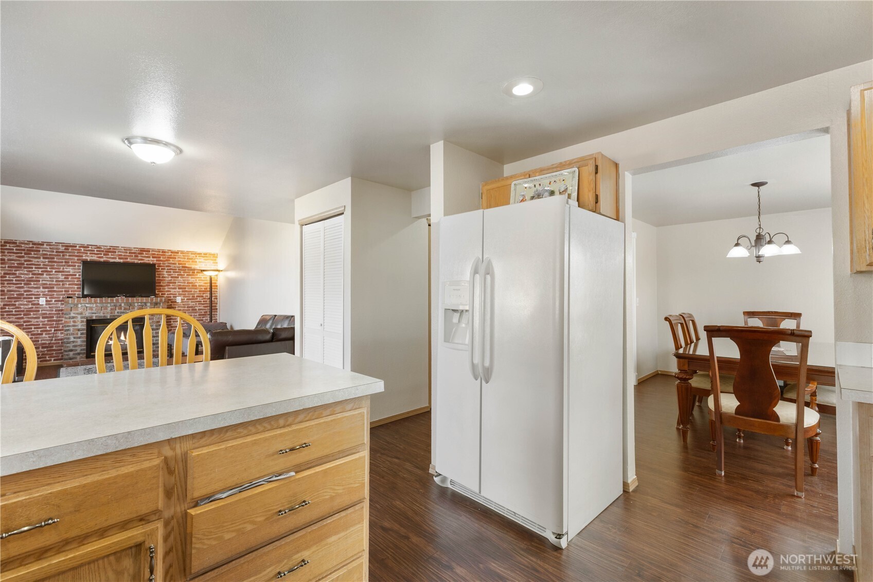10124 SE 243rd Street , Kent, WA 98030