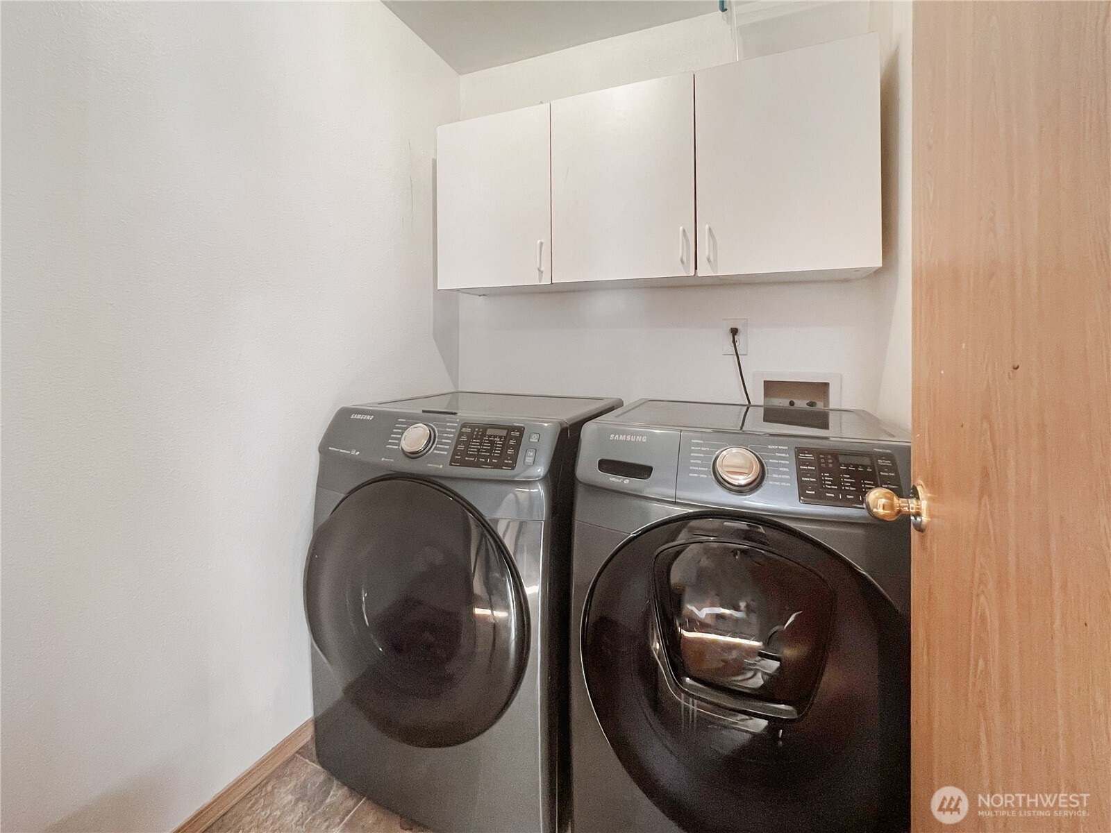 10124 SE 243rd Street , Kent, WA 98030
