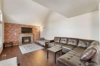10124 SE 243rd Street , Kent, WA 98030 - Photo 5
