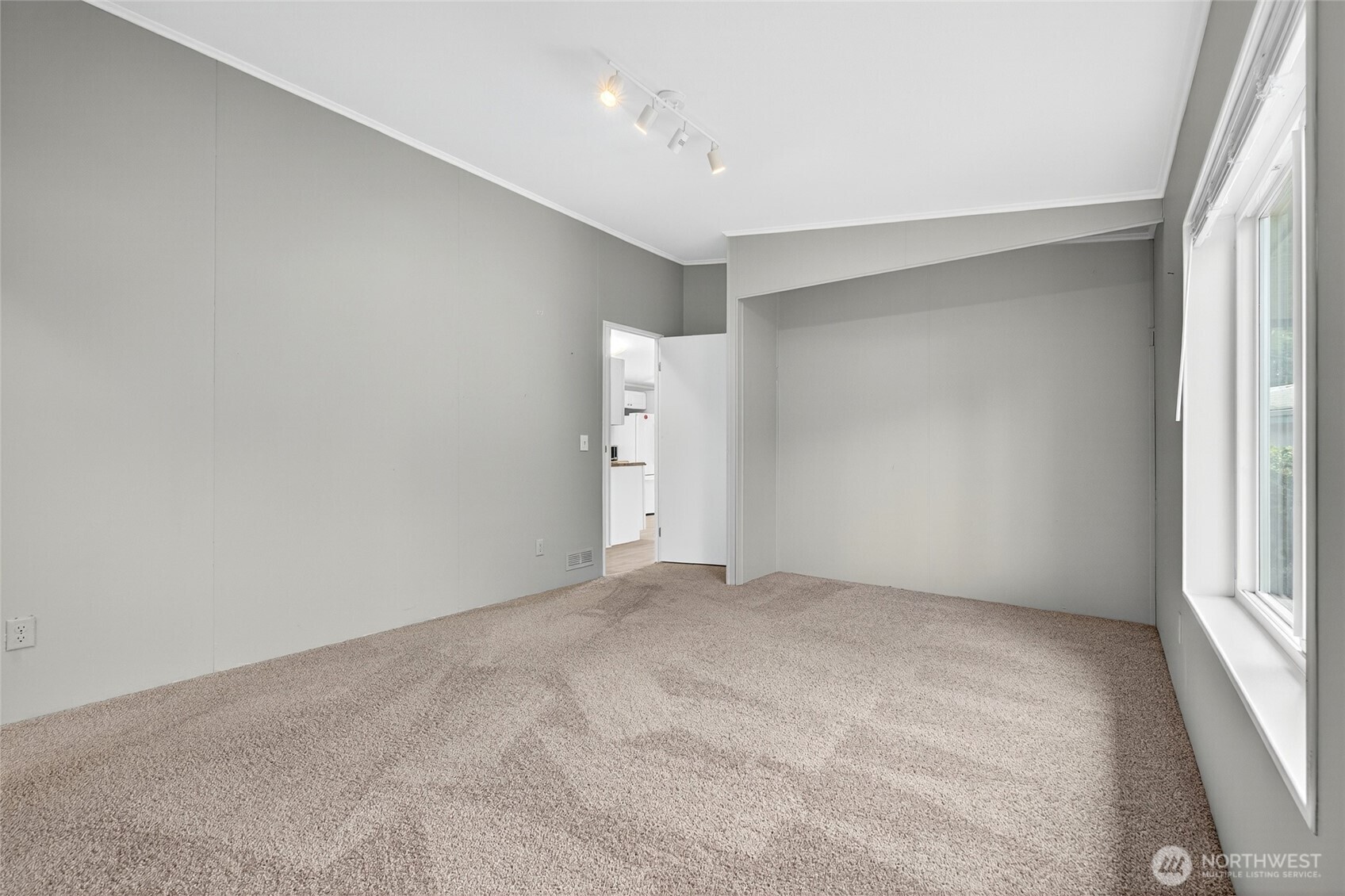 23825 15th Avenue SE #93, Bothell, WA 98021