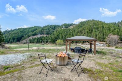 17384 Chumstick Highway , Leavenworth, WA 98826 - Photo 3