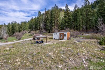 17384 Chumstick Highway , Leavenworth, WA 98826 - Photo 9
